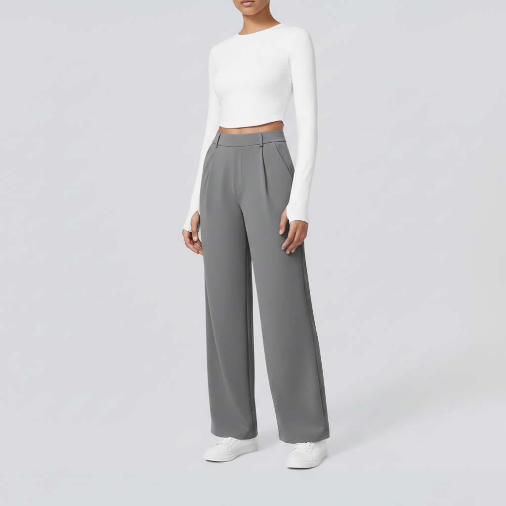 Studio pose – Grey wide-leg trousers